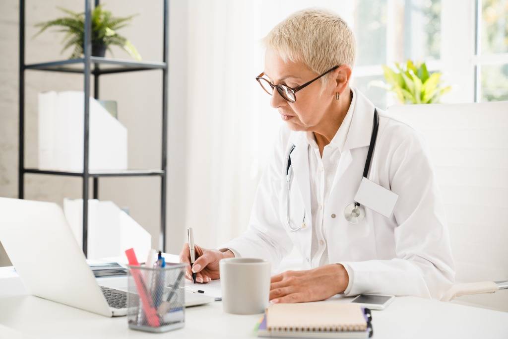 Are you considering Supplements for Depression? What to take or avoid!